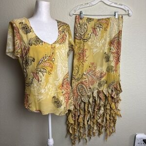 Dress U Women's 2-pc Yellow Skirt Set Lined Short Sleeve Size 8 Shoulder Pads